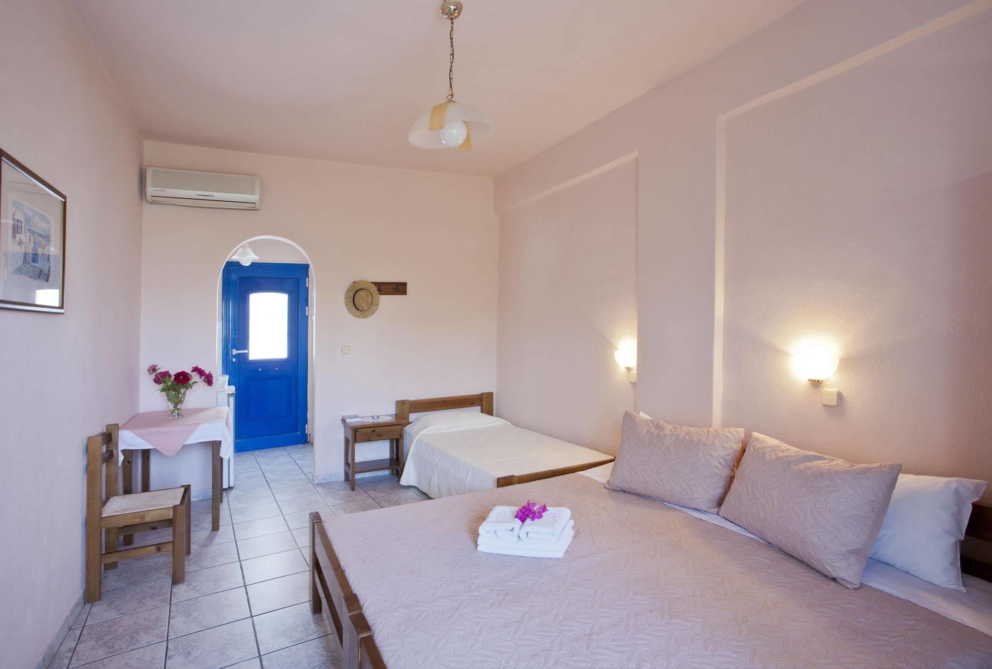 Stefano Apartments Náoussa Extérieur photo