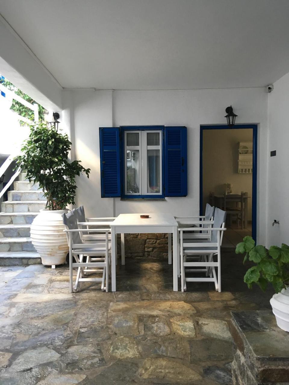 Stefano Apartments Náoussa Extérieur photo